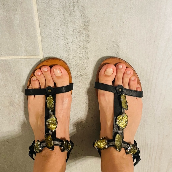 Preloved sandals all real leather made in Italy size 7. - Picture 4 of 4